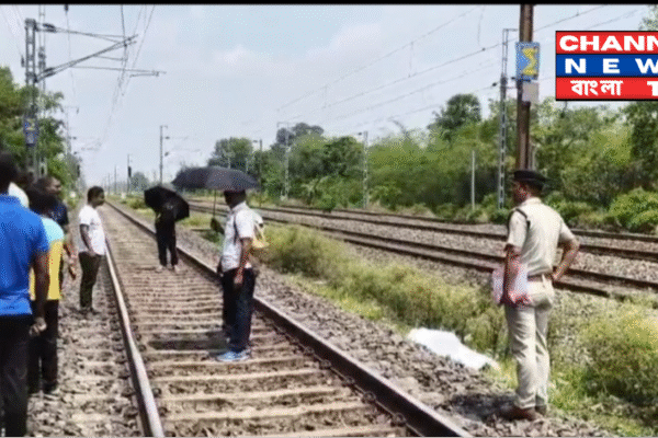 রেল লাইনে মর্মান্তিক পরিণতি অজ্ঞাত পরিচয় যুবকের