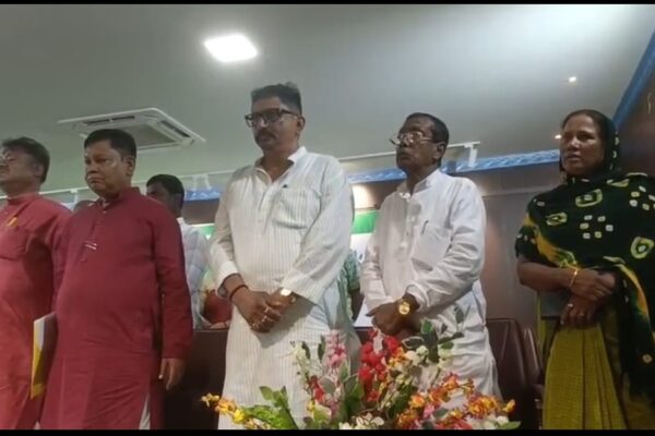 সবুজ বাঁচাও, সবুজের মাঝে নিজের বিবেককে জাগাও
