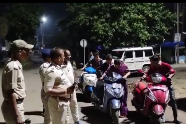 আসন্ন শ্রাবণী মেলা উপলক্ষে হুগলি তে রাত বাড়লেই বাড়ছে পুলিশের কড়া নজরদারি